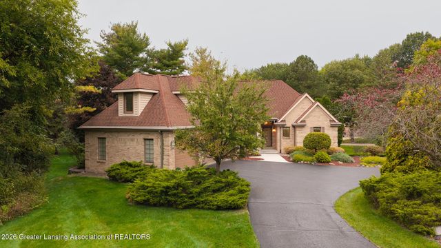2855 Shadow Wood Drive, Holt, MI 48842