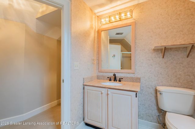 2855 Shadow Wood Drive, Holt, MI 48842