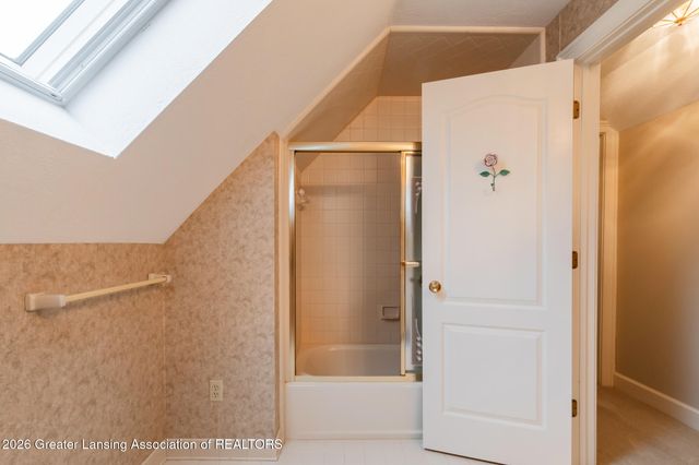 2855 Shadow Wood Drive, Holt, MI 48842