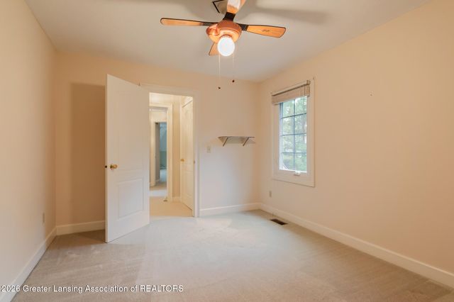 2855 Shadow Wood Drive, Holt, MI 48842