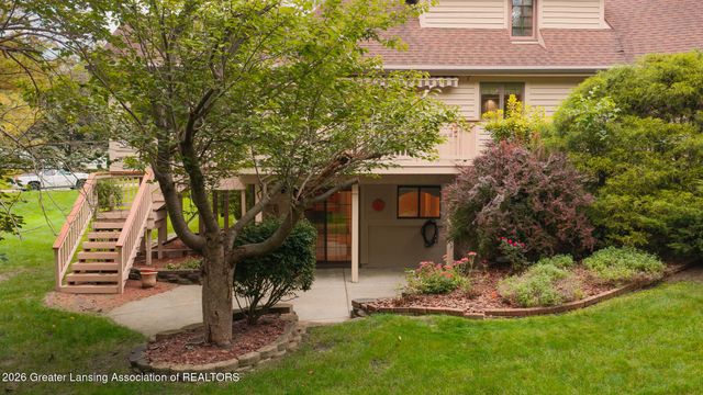 2855 Shadow Wood Drive, Holt, MI 48842