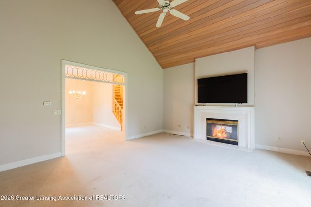 2855 Shadow Wood Drive, Holt, MI 48842