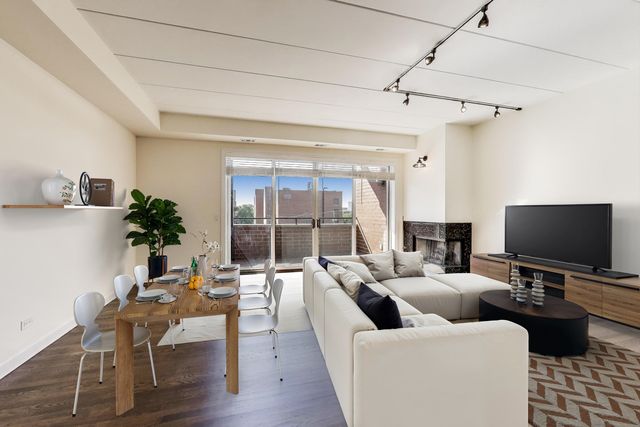 1332 W Madison Street 4E, Chicago, IL 60607