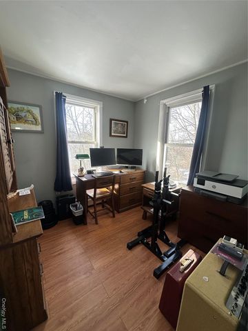 496 Mountainview Avenue B, Valley Cottage, NY 10989