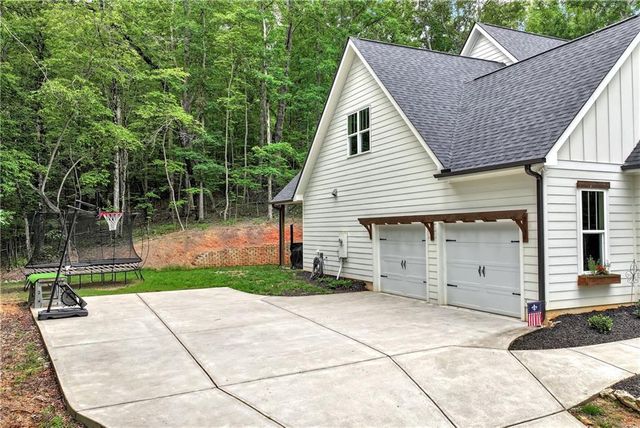 86 Wild Azalea Trail, Dahlonega, GA 30533