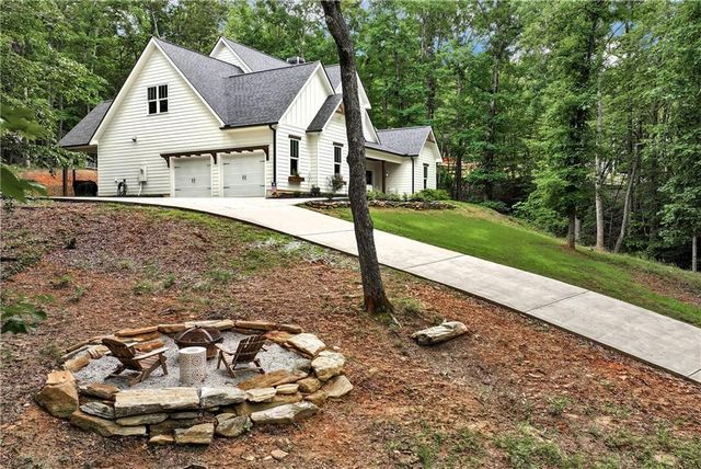 86 Wild Azalea Trail, Dahlonega, GA 30533