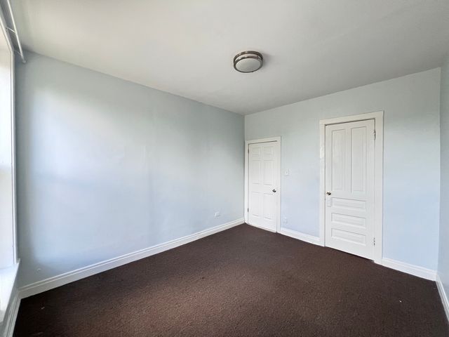 7024 S Wentworth Avenue 1, Chicago, IL 60621