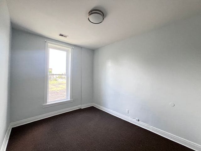 7024 S Wentworth Avenue 1, Chicago, IL 60621