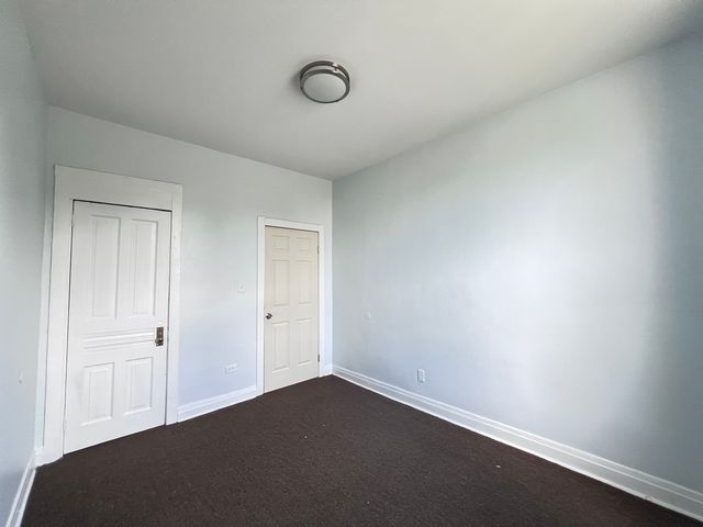 7024 S Wentworth Avenue 1, Chicago, IL 60621