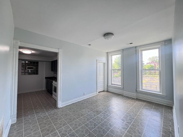 7024 S Wentworth Avenue 1, Chicago, IL 60621