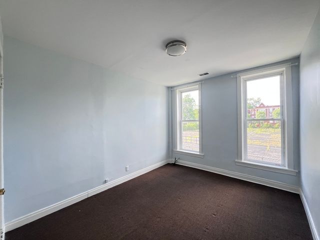7024 S Wentworth Avenue 1, Chicago, IL 60621