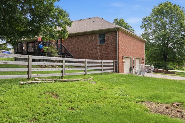1321 Travis Drive, Richmond, KY 40475