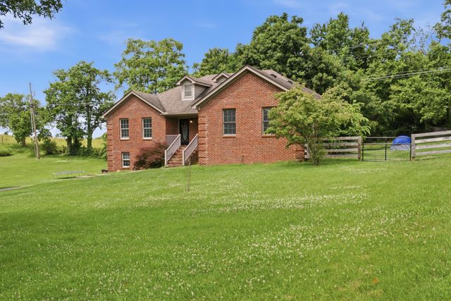 1321 Travis Drive, Richmond, KY 40475