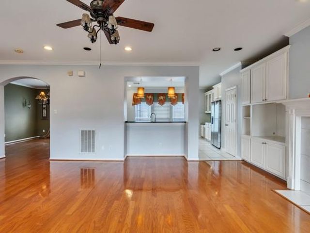 7147 Windwater Parkway S, Houston, TX 77036