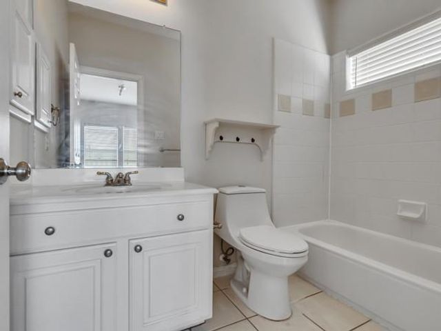 7147 Windwater Parkway S, Houston, TX 77036