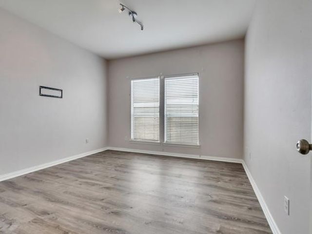 7147 Windwater Parkway S, Houston, TX 77036