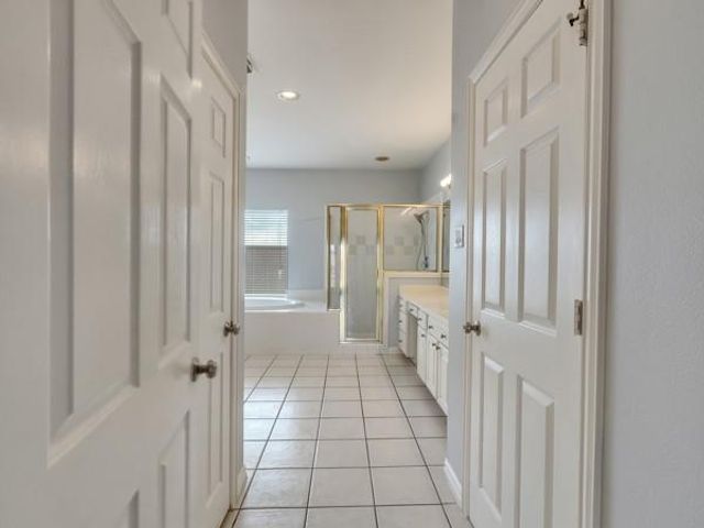 7147 Windwater Parkway S, Houston, TX 77036
