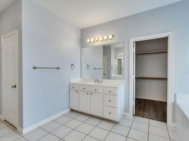 7147 Windwater Parkway S, Houston, TX 77036