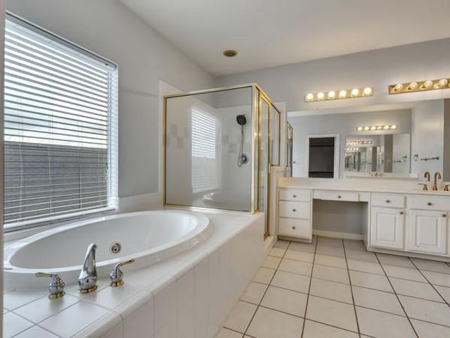 7147 Windwater Parkway S, Houston, TX 77036