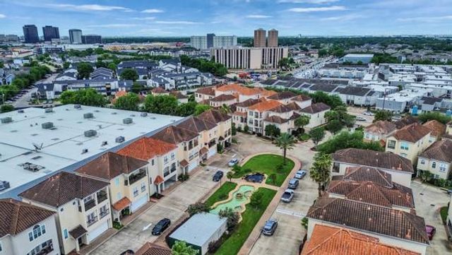 7147 Windwater Parkway S, Houston, TX 77036