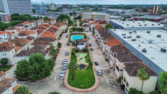 7147 Windwater Parkway S, Houston, TX 77036