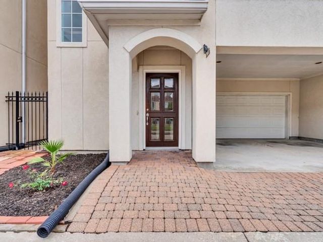 7147 Windwater Parkway S, Houston, TX 77036