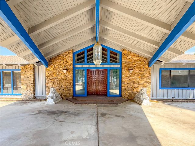 1605 Walter Ct, Colton, CA 92324