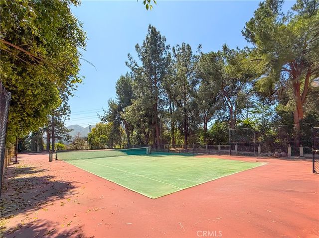 1605 Walter Ct, Colton, CA 92324