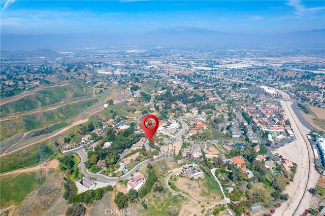 1605 Walter Ct, Colton, CA 92324