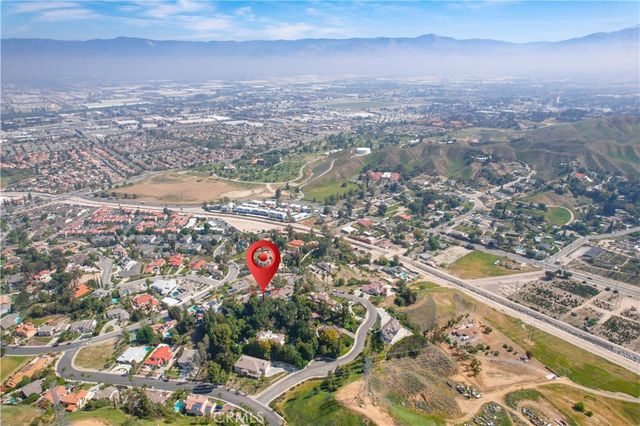 1605 Walter Ct, Colton, CA 92324