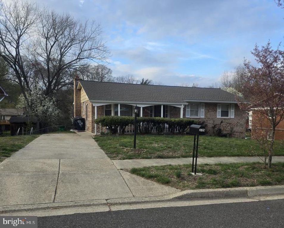 6112 ARMOR DR, Clinton, MD 20735