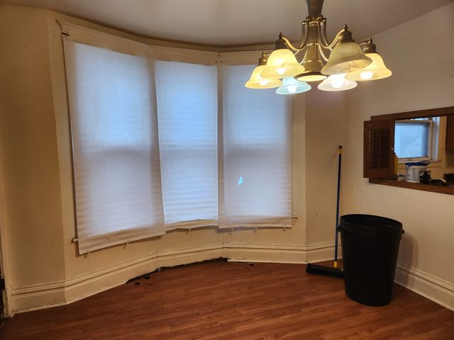 8 W 137th Place, Riverdale, IL 60827