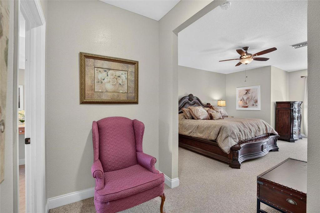 Image 30 of property listing at 5518 LUMINAR POINTE LANE, Apollo Beach, FL 33572