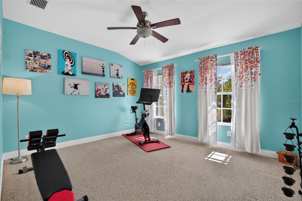 Image 39 of property listing at 5518 LUMINAR POINTE LANE, Apollo Beach, FL 33572