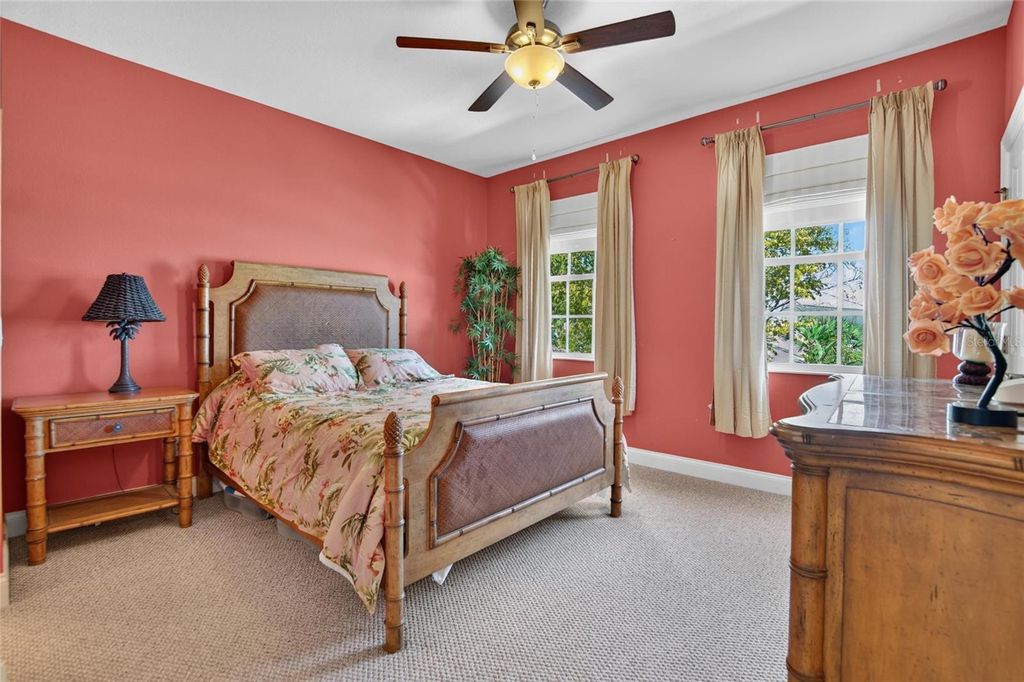 Image 45 of property listing at 5518 LUMINAR POINTE LANE, Apollo Beach, FL 33572