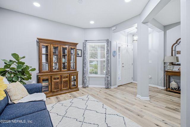 95 HOWLAND Drive, Ponte Vedra, FL 32081