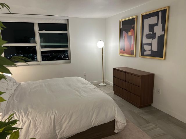 650 West Avenue 2808, Miami Beach, FL 33139