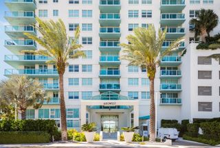 650 West Avenue 2808, Miami Beach, FL 33139