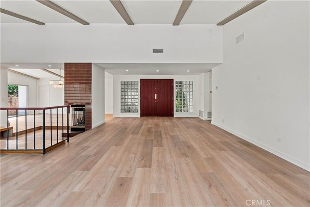 3070 Springfield, Simi Valley, CA 93063