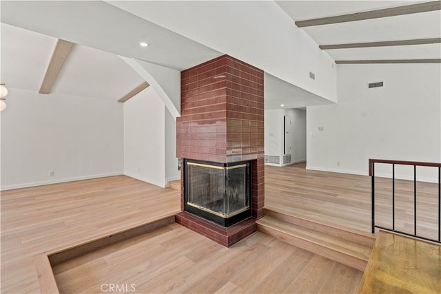 3070 Springfield, Simi Valley, CA 93063