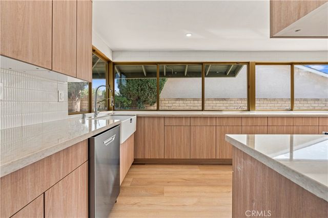 3070 Springfield, Simi Valley, CA 93063