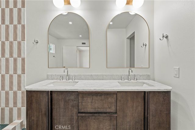 3070 Springfield, Simi Valley, CA 93063