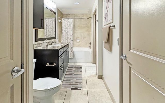 2700 Brazos Street 4510, Houston, TX 77006