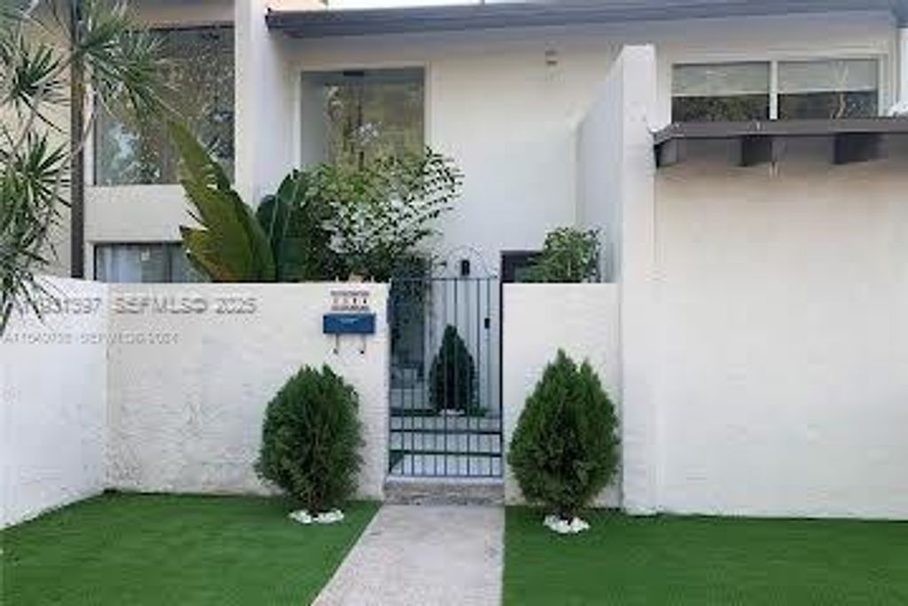 6604 SW 114th Ave 6604, Miami, FL 33173