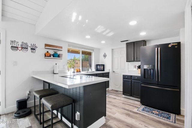 4536 W Continental Drive, Glendale, AZ 85308
