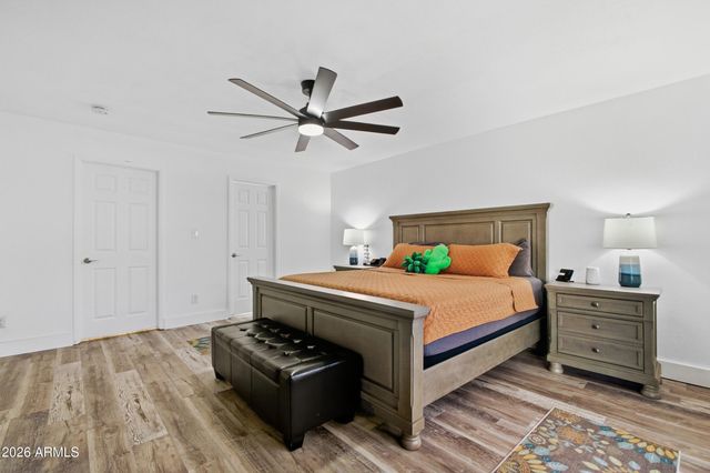 4536 W Continental Drive, Glendale, AZ 85308