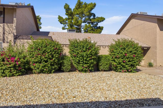 4536 W Continental Drive, Glendale, AZ 85308