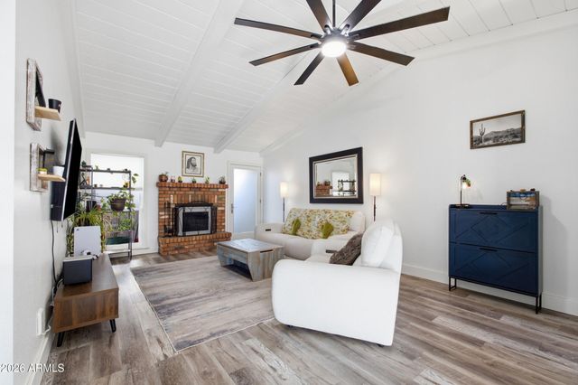 4536 W Continental Drive, Glendale, AZ 85308