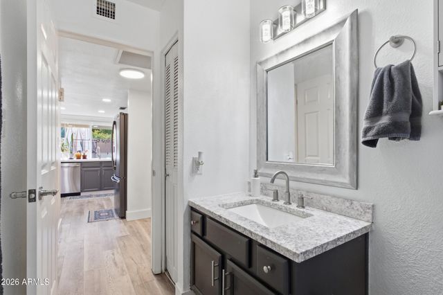 4536 W Continental Drive, Glendale, AZ 85308