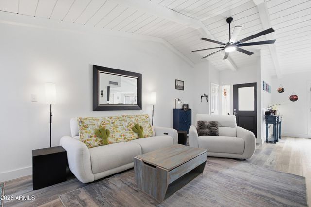 4536 W Continental Drive, Glendale, AZ 85308